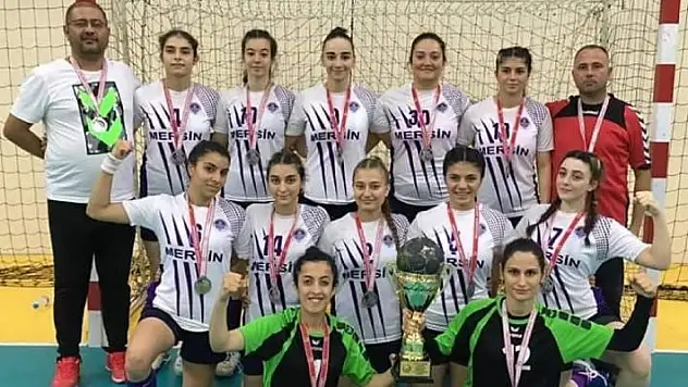 Mersin Büyükşehir Belediyesi 2.ligde mücadele edecek