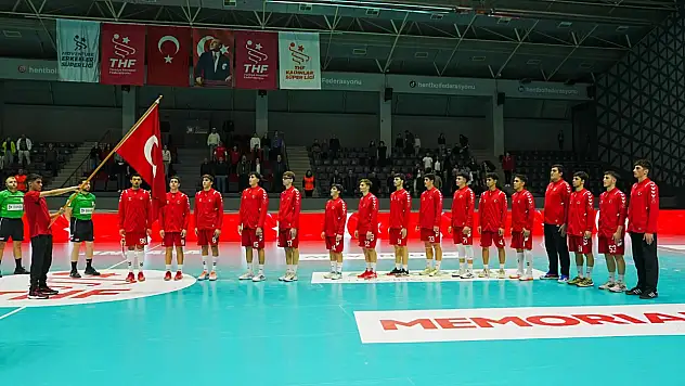 Millilerimizden Görkemli Galibiyet: Sıra Romanya'da!