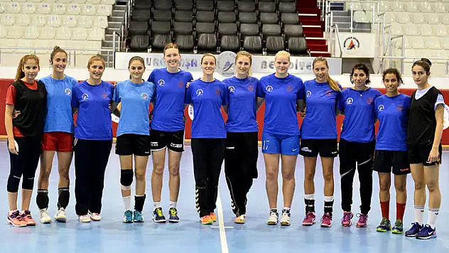 Muratpaşa Belediyesi SK seri galibiyetler peşinde