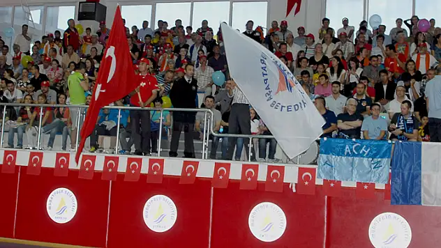 Muratpaşalılar, Melekleri için hazırlanıyor