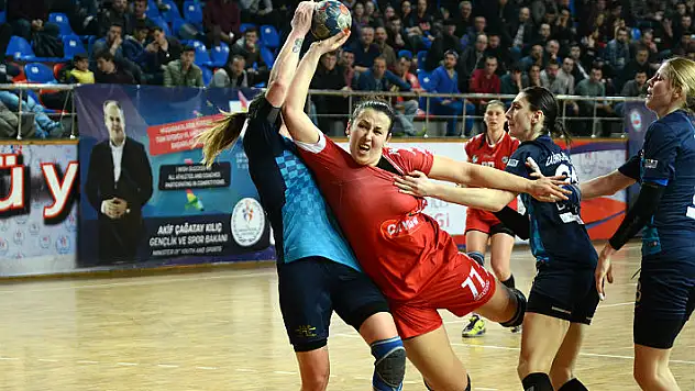 Nefesleri kesen maçta kazanan yok!