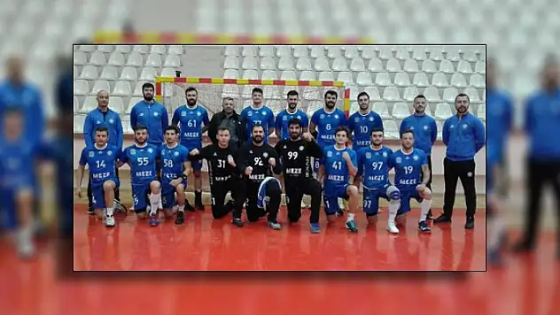 Nilüfer Belediyespor liderliğe devam ediyor