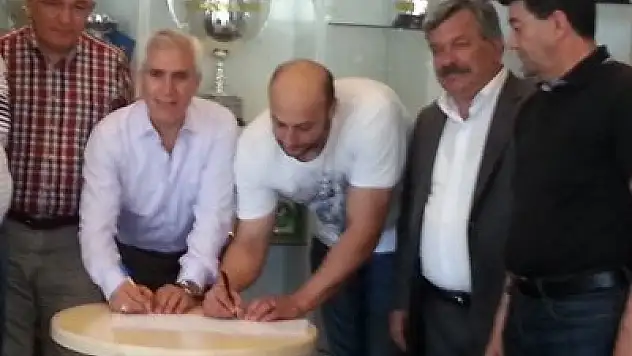 Nilüfer’den Transfer Bombası