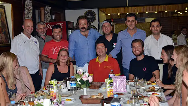 Önce maç sonra yemek