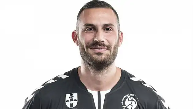 Özgür Sarak’tan etkileyici geri dönüş