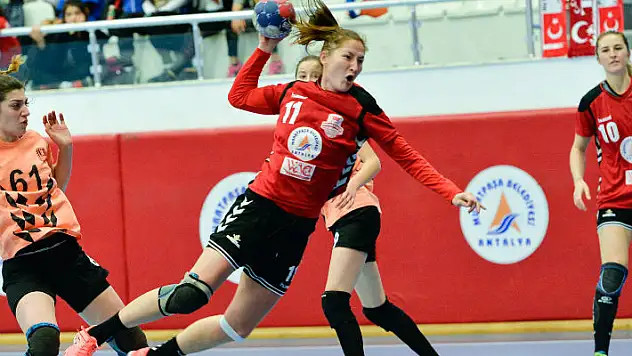 Paşa’nın Melekleri Zağnos’a odaklandı