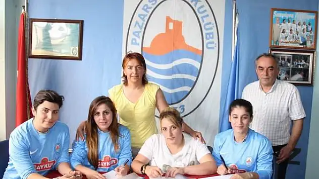 Pazarspor Hentbol’de Dörtlü İmza