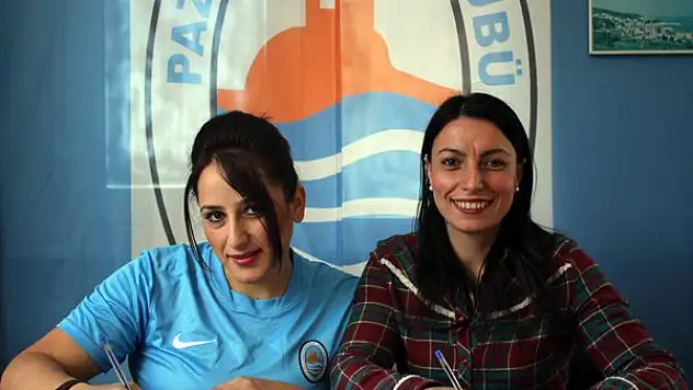 Pazarspor’da Karakuş imzaladı