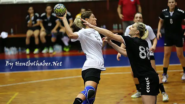 Polatlı Belediyesi ve Üsküdar Belediyesi galibiyet ile başladı