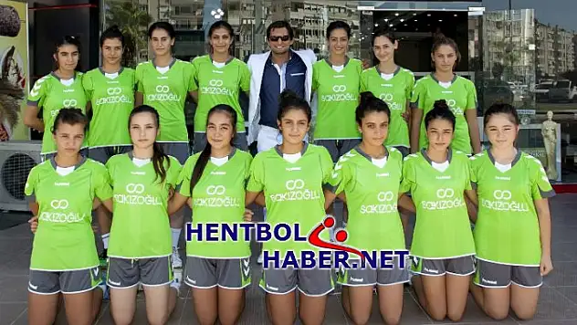 Sakızoğlu Grup Hentbol’da