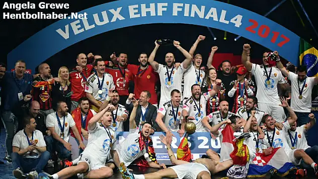 Şampiyon HC Vardar kupasına kavuştu