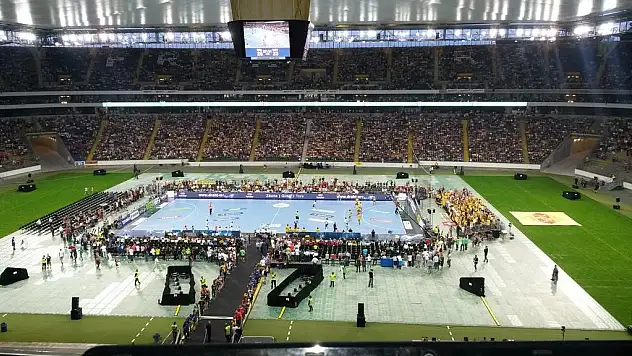 Seyirci Rekoru Kırıldı 44,189