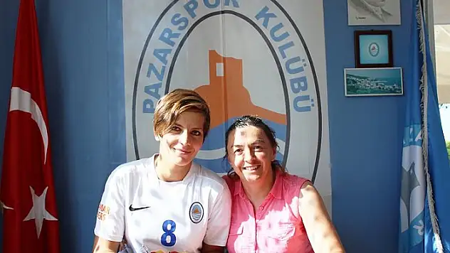 Sıdıka Kurban Pazarspor’da