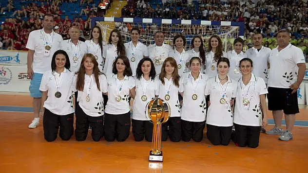 Sporda Marka Okuldan Dünya Şampiyonluğu Yorumu