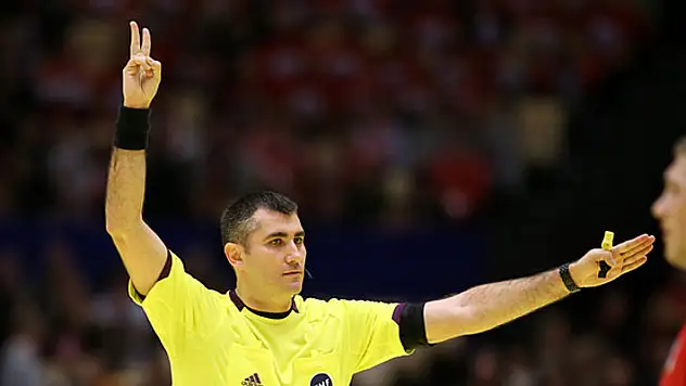 Süper lig maçında hakem yok!