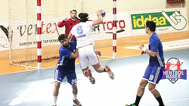 Süper Ligde dört dörtlük müsabakalar