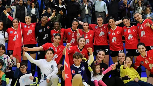 Türkiye Futbol Federasyonundan tebrik mesajı