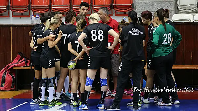 Turnuvanın birincisi Polatlı Belediyesi SK