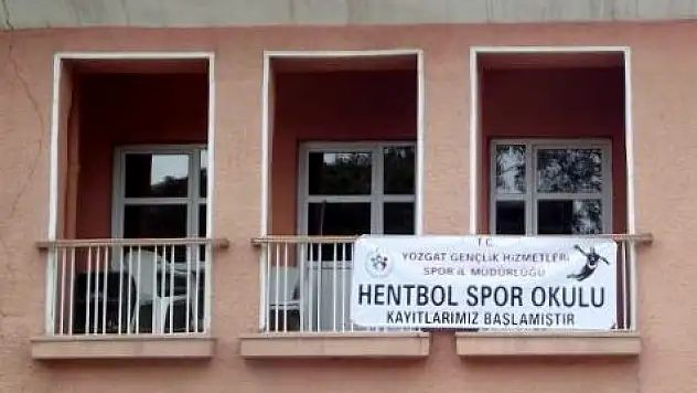 Yaz Spor Okulundaki Hentbolcular Zehir Gibi