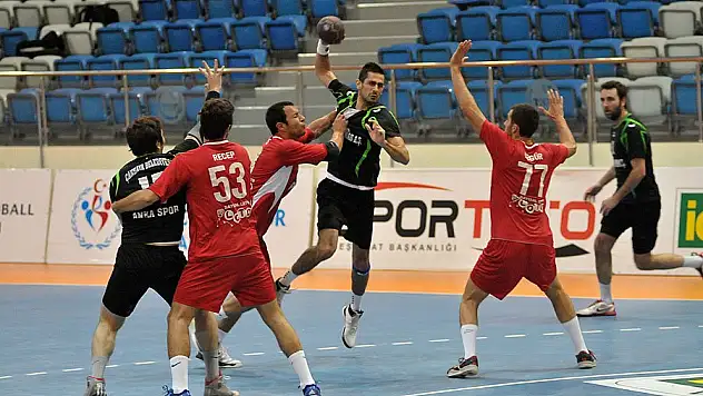 Yenilginin Sebebi Basit Pas Hataları