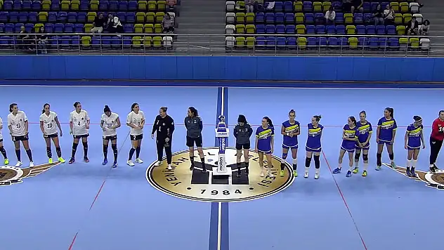 Yenimahalle Belediyespor, Süper Ligin Şampiyonluk Adayı Yalıkavak'a Farklı Kaybetti