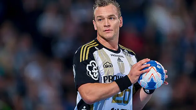 Zeitz yuvaya döndü