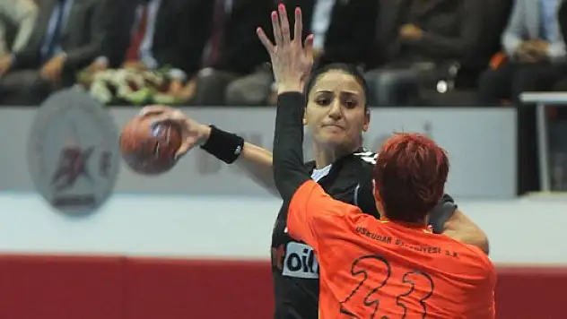 Zirvede Kazanan Olmadı