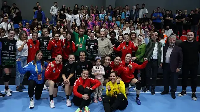 Bursa Büyükşehir Belediyespor, Kadınlar Süper Ligi'nde Dev Galibiyet