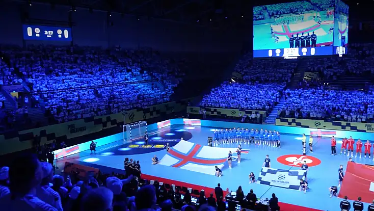 Avrupa Şampiyonası Nedeniyle Faroe Adaları’nda Hayat Durdu!