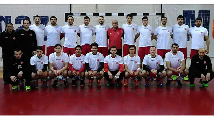 A Milliler İstanbul’da kampa girdi