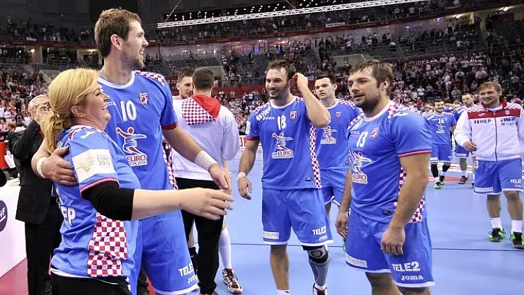 Adnan Öztürk'e göre EHF EURO 2016