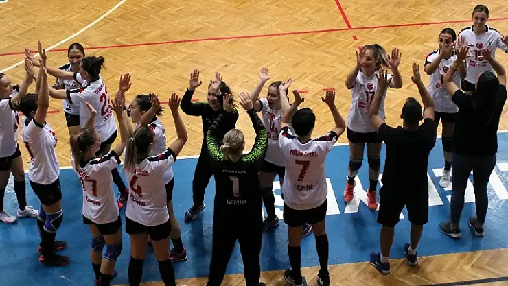 AESH Pylea: 28 İzmir Büyükşehir Belediyespor: 27