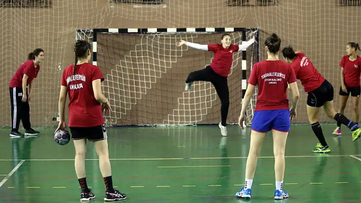 Altın Kanatlı Melekler Romanya’da