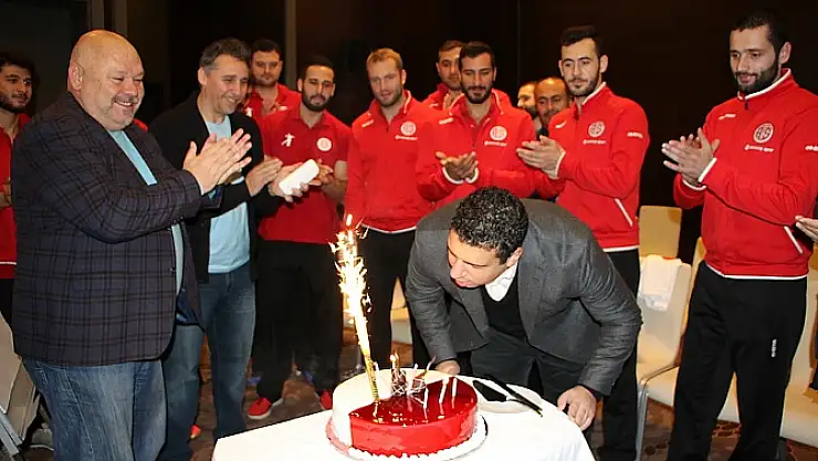 Başkan Şafak Öztürk kabul etti