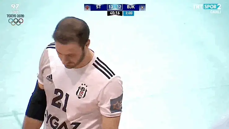Beşiktaş Aygaz’a kırmızı kart