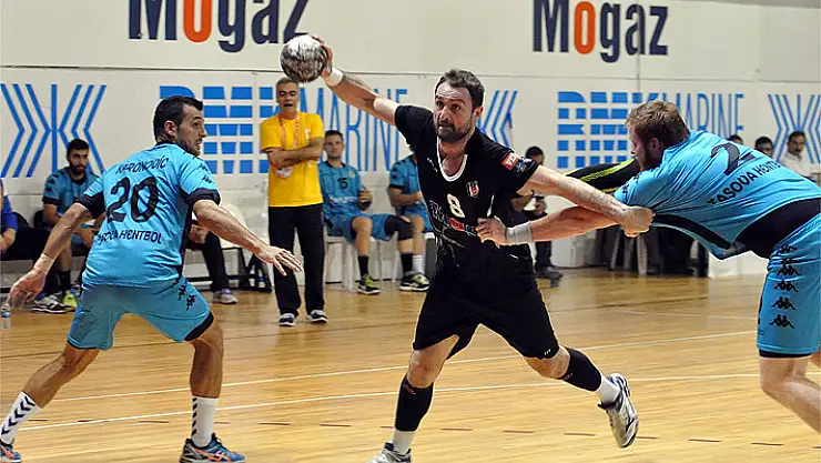 Beşiktaş Mogaz plakayı yazdı