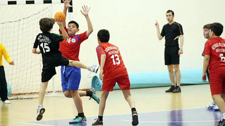 Beykoz Belediyesi’nden Hentbol şöleni