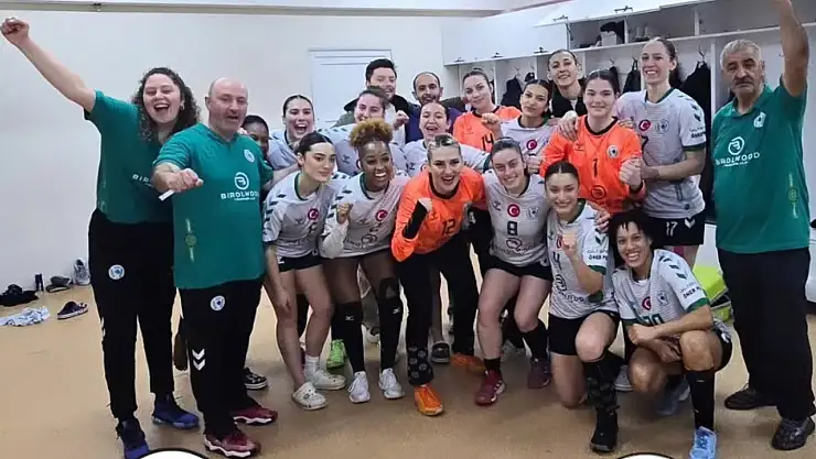 Görele Belediyespor, İzmir Büyükşehir Belediyespor Karşısında Turladı