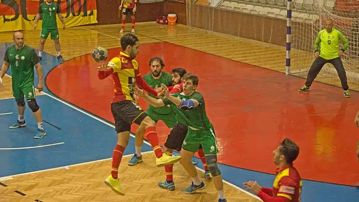 Göztepe, Karşıyaka Belediyesi'ni mağlup etti
