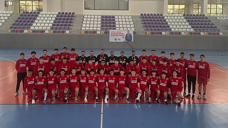 Hentbol Milli Takım Kampı Afyon'da