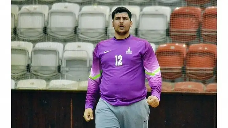 Hentbolun neşeli çocuğu dualarınızı bekliyor