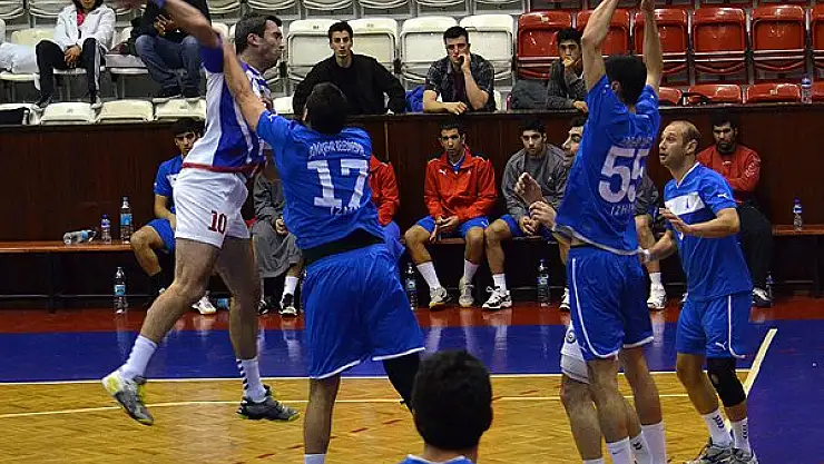 İzmir’de Hedefler Play-Off Üzerine