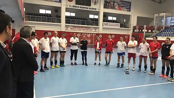 Kadın A Milliler zor grupta