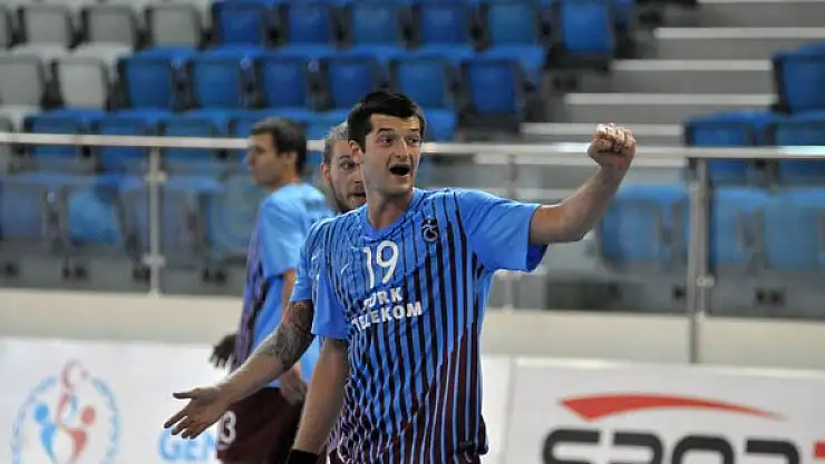 Karadeniz Fırtınası Sekiz Farkla Galip