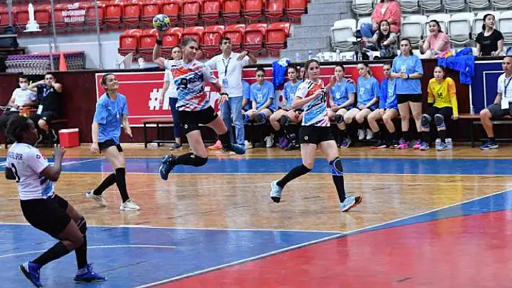 Konyaaltı Belediyesi SK – İzmir Büyükşehir BLD GSK: 27-28