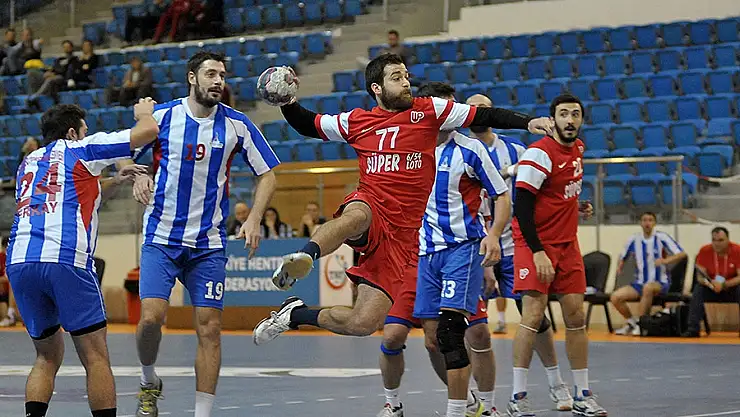 Maliye Milli Piyango İzmir’de kampa girdi