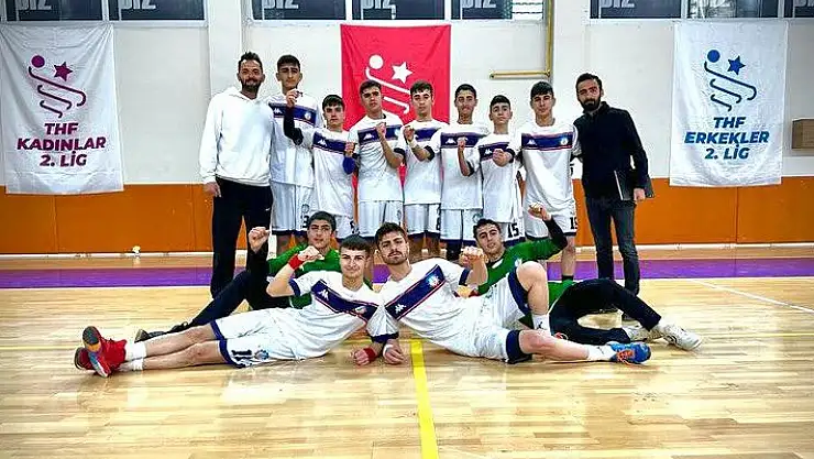 Van Özel Yasin Ertaş Fen Teknolojileri Koleji yarı finalde