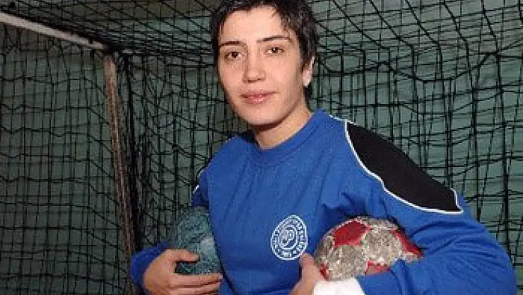 Yeliz ÖZEL, Hayranını Ağlattı!