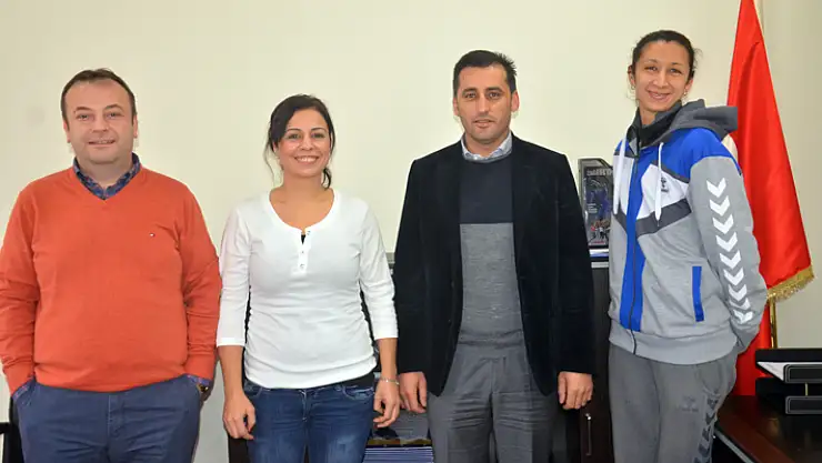 Zağnosspor’da Beklenen İmzalar Atıldı