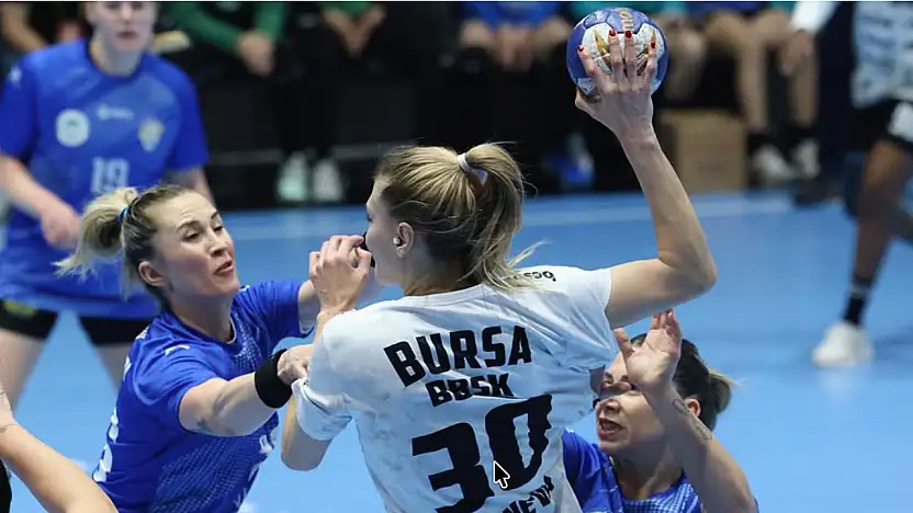 Hentbol Kadınlar Süper Ligi'nde 9.Hafta Sonunda Oluşan Puan Durumu